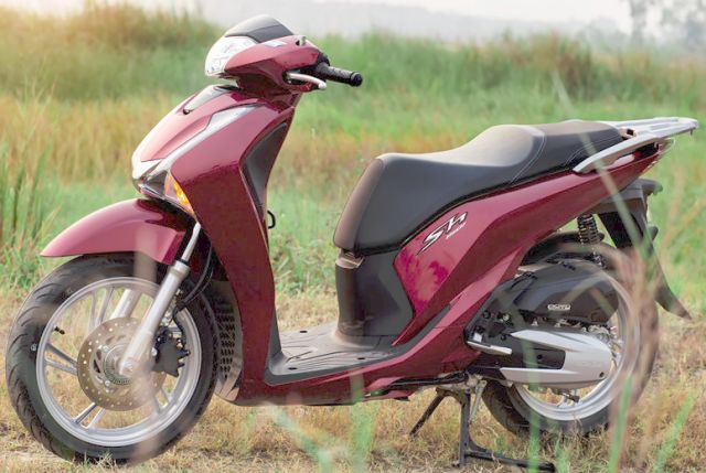 Giá Xe Vario 2021 đỏ Nhám. Honda SH150i motor keren dan mewah mengapa tidak laku?