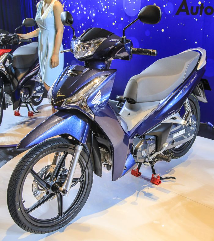 Xe Vario 2018 Giá. Honda Future facelift 2018, spedo memang cuma analog, tapi kok lebih keren dari Supra X ya?