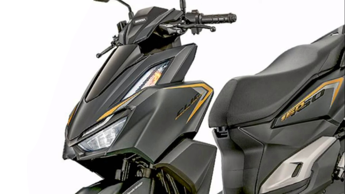 Vario Hitam Emas. Honda Vario 160 Versi Spirit of Speed, Lebih Sporty dan Elegan dengan Balutan Hitam Emas yang Mewah