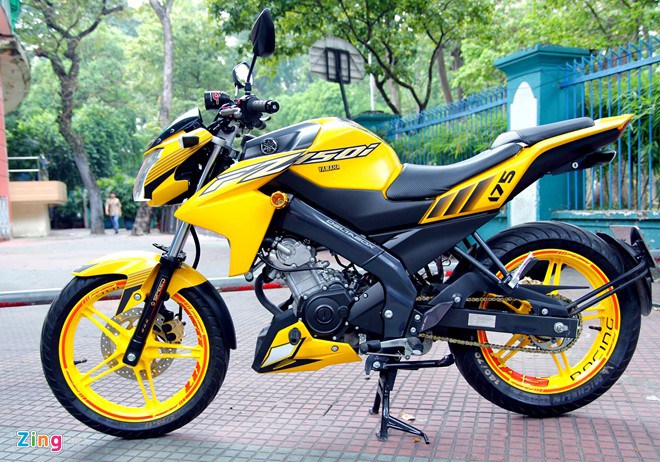 Vario Warna Kuning Hitam. Galeri Modifikasi Motor dengan Warna Kuning Hitam ala Bumble Bee – Honda – Yamaha – Suzuki – Kawasaki