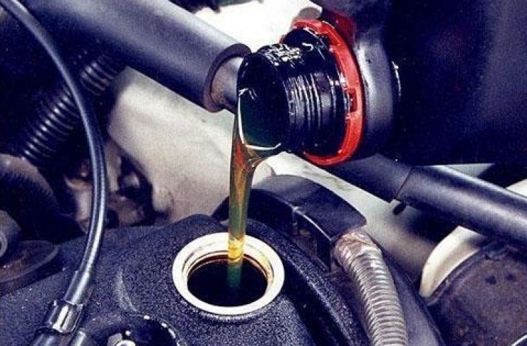 Ganti Oli Gardan Vario 150 Tiap Berapa Km. Kapan Idealnya Ganti Oli Sepeda Motor Matic? Inilah Jawabannya