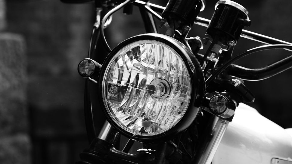 Lampu Yang Terang Untuk Vario 125. 10 Sebab Lampu Sepeda Motor Kurang Terang, Spare Part Kudu Standar Pabrik