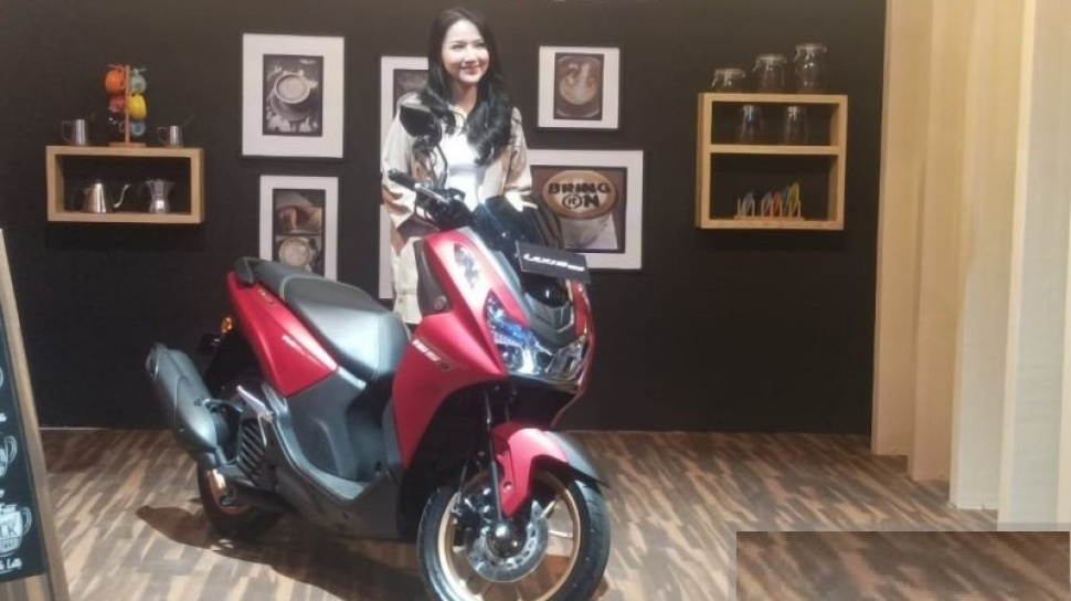 Vario Vs Lexi. Yamaha Lexi LX 155 vs Honda Vario 125 dan Vario 160: Begini Spesifikasi dan Harganya