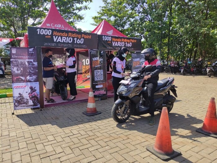 Vario 160 Otr Semarang. Astra Motor Jateng Siapkan 1.160 Titik Riding Point Vario 160