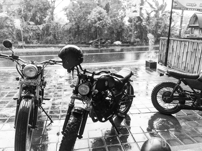 Harga Kaca Pelindung Angin Motor Vario. 4 Spare Part Motor yang Sering Hilang Saat Sedang di Parkiran
