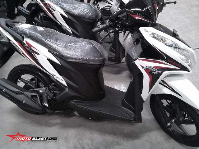 Vario Techno Facelift. Shot Blast : Honda Vario Techno 125 Facelift baru versi 2014 udah nongol !