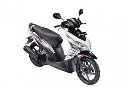 Vario 110 Fi Shimmer Blue. Vario 110 CW karbu Striping Baru . . . Refreshment Before New Product?