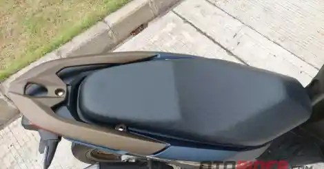 Papas Jok Vario 125. Perbedaan Tinggi Jok New Honda Vario 125 dengan Vario 160, BeAT, dan Scoopy