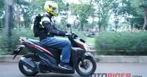 Oli Federal Matic Untuk Honda Vario 125. Review 1 Tahun Penggunaan Honda Vario 125