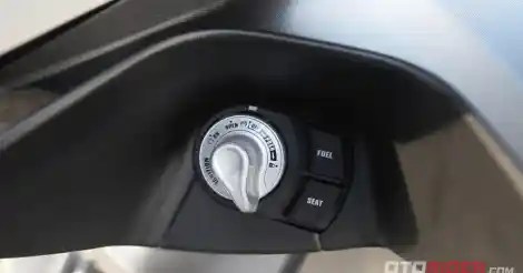 Vario 150 Keyless Tidak Bisa Menyala. Kupas Fitur Keyless Smart Key Yamaha Aerox155 VVA S Version