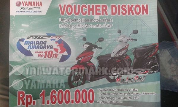 Brosur Honda Vario Fi 110. BC kepada Honda Vario 110 FI di Brosur Diskon Yamaha Mio J, Karepe piye jal?