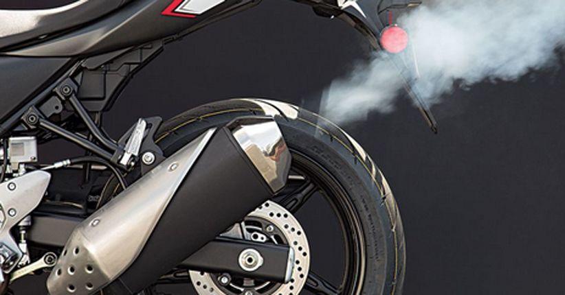 Cara Mengatasi Motor Vario Ngebul. Cara Mengatasi Motor Ngebul tanpa Bongkar Mesin