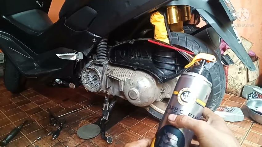 Vario 125 Injeksi Kehabisan Bensin. Cara Menghidupkan Motor Injeksi Kehabisan Bensin