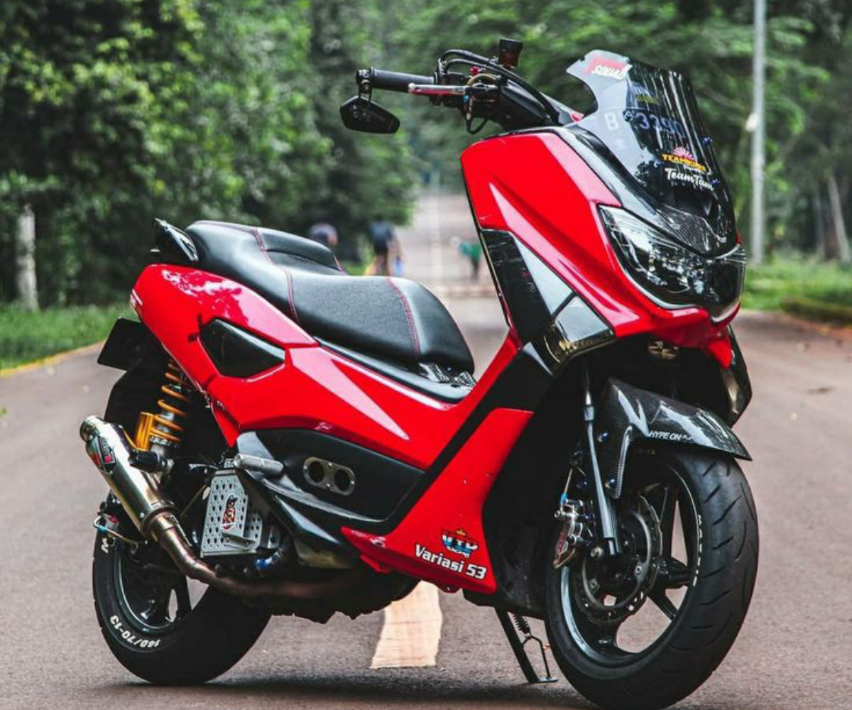 Honda Vario 150 Vs Adv 150. Perbandingan Yamaha Nmax 155 vs Honda ADV 150, Bagus Mana?