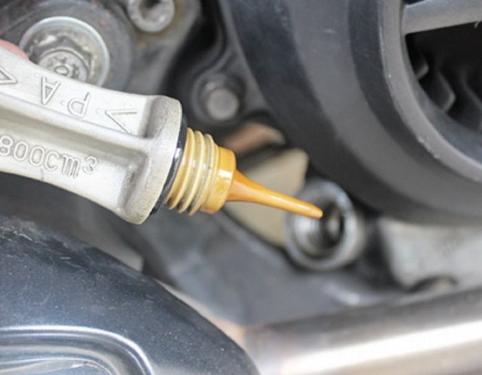 Mesin Vario 150 Cepat Panas. Penyebab Motor Matic Cepat Panas dan Cara Mengatasinya