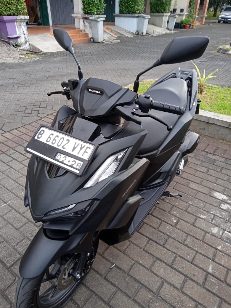 Harga Pasaran Vario Cbs. Jual Motor Honda Vario 160 CBS 2022 Bekas, Detail dan Spesifikasi