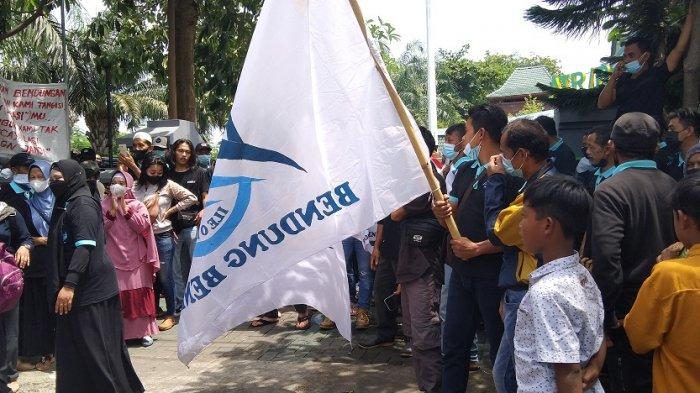 Harga Motor Vario Baru Purworejo. Video Warga Purworejo Terdampak Bendungan Bener Minta BPN Jateng Tak Melayangkan Kasasi