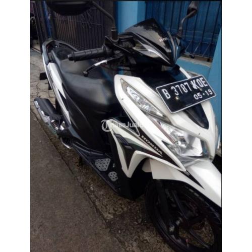 Harga Honda Vario 125 Cbs Iss 2014 Bekas. Motor Bekas Merek Honda Vario 125 CBS ISS 2014 Putih Orisinil Pajak Jalan Harga Nego di Bekasi