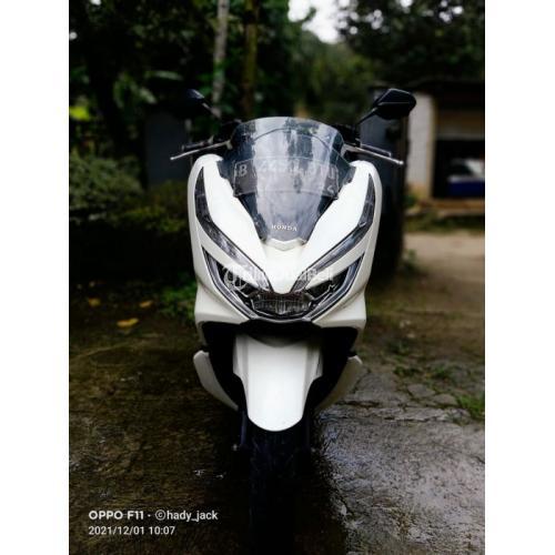 Jual Motor Vario 125 Bekas Bogor. Motor Honda PCX 2019 White Bekas Surat Lengkap Pajak On di Bogor
