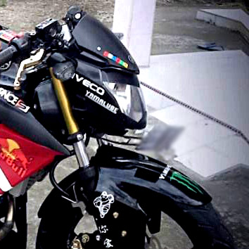 Variasi Skotlet Lampu Depan Vario. Pasang skotlet di headlamp bikin New Vixion tambah ganteng!