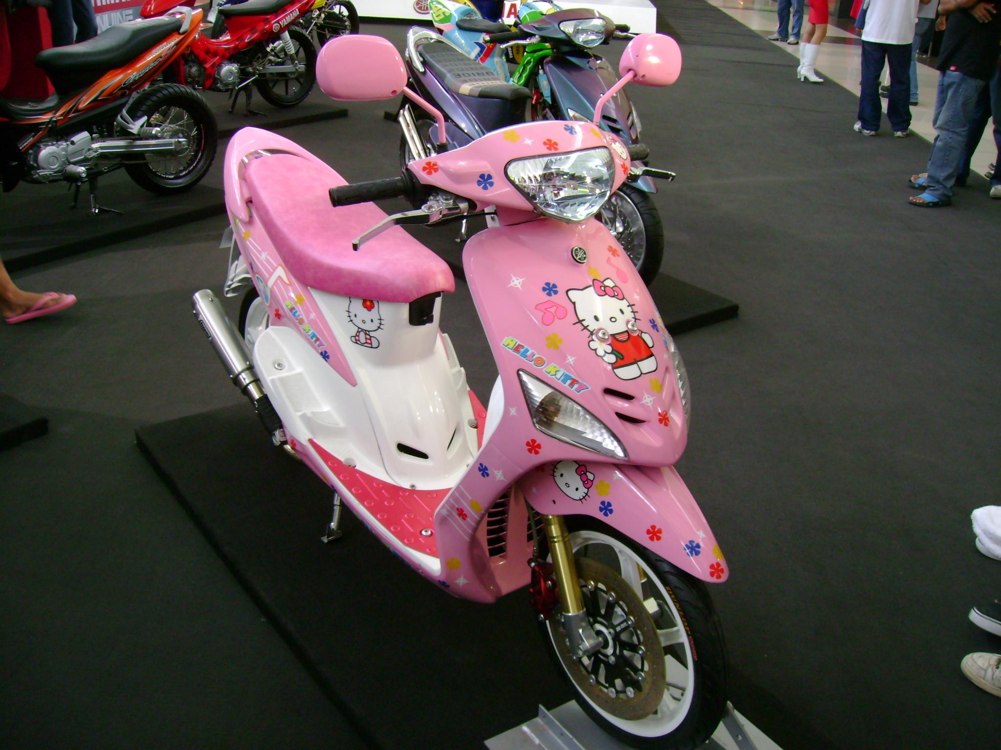 Skotlet Motor Vario Hello Kitty. Modifikasi Motor Honda Beat Hello Kitty Terbaik Dan Terupdate