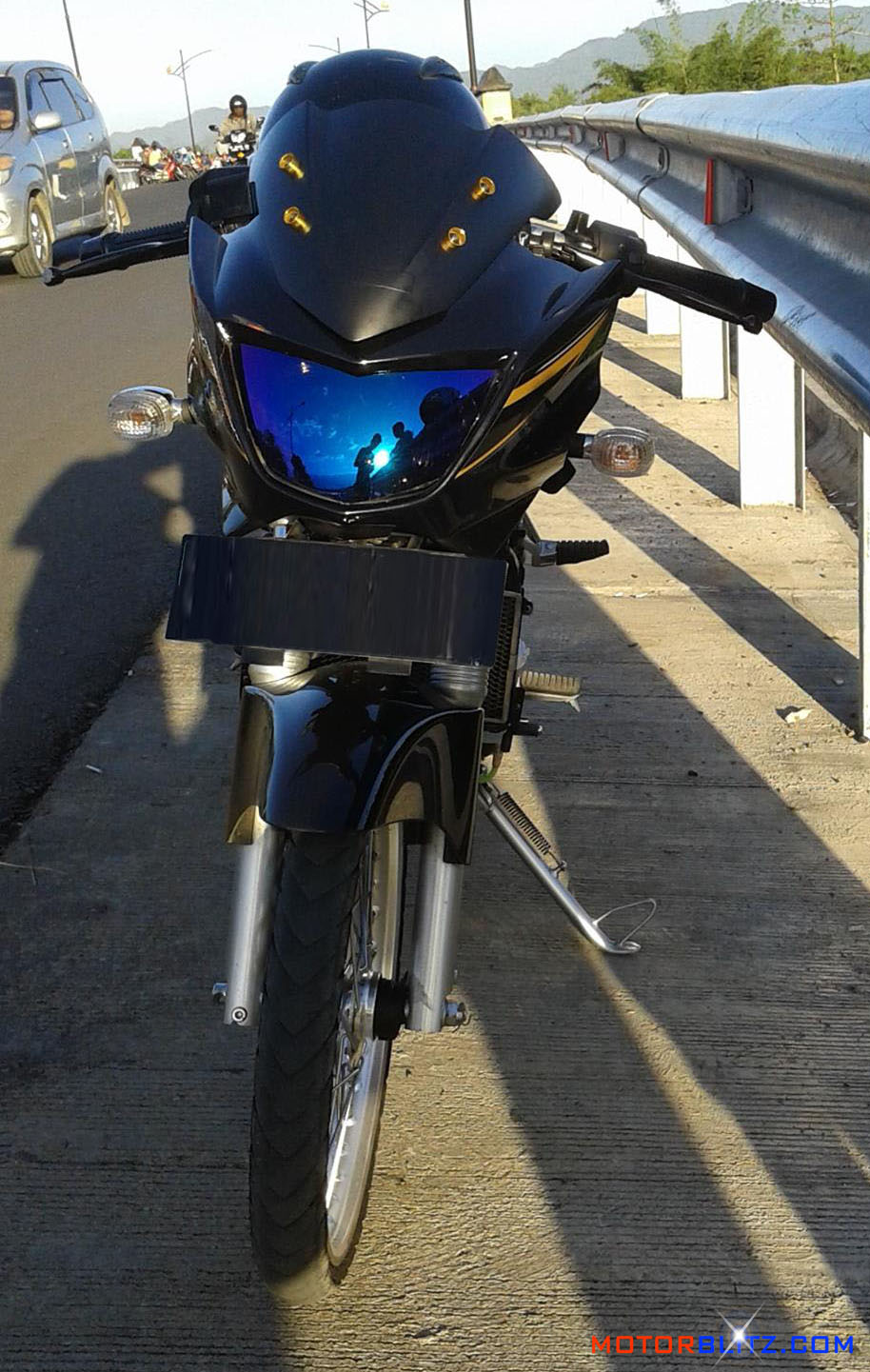 Lampu Depan Vario 150 Skotlet Pelangi. lampu depan motor pelangi ninja 150 r