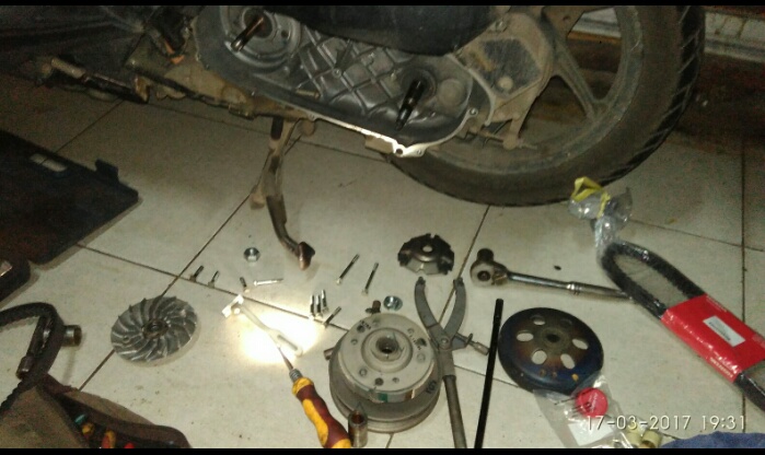 Cara Buka Cvt Vario 125. cara bongkar bak cvt Vario 125 – Triyanto Banyumasan Blog's