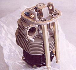Radiator Yang Digunakan Pada Sepeda Motor Vario Adalah Tipe Horizontal. Wikipedia bahasa Indonesia, ensiklopedia bebas