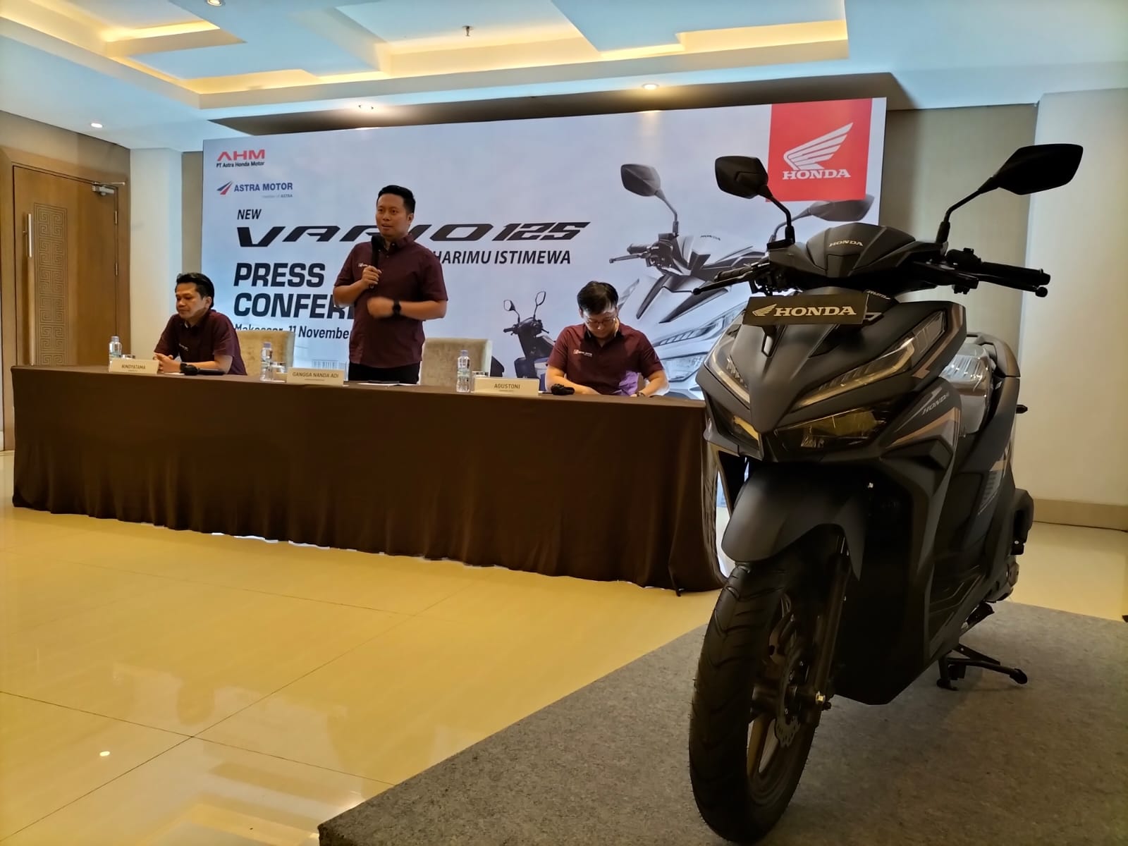 Vario Terbaru November. Model Terbaru New Honda Vario 125: Makin Keren, Makin Canggih