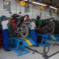 Cara Ganti Oli Mesin Honda Vario 125. Memahami Ketentuan Service Gratis Sepeda Motor Honda