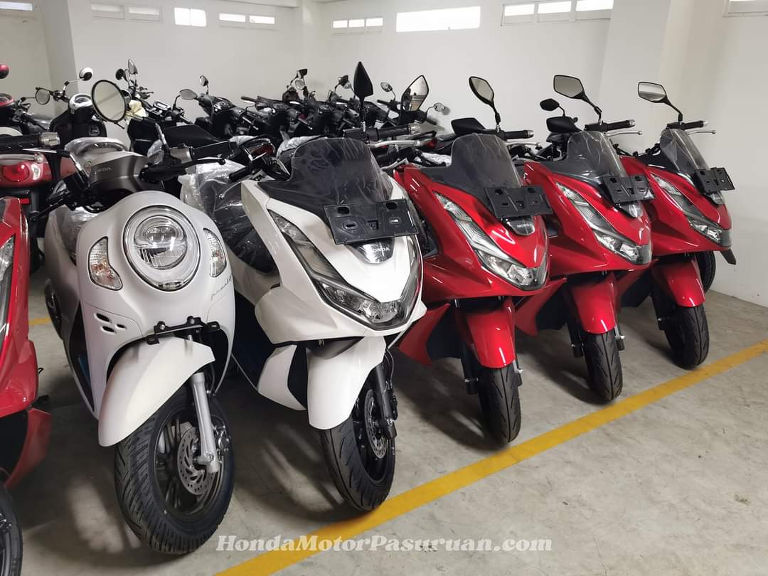 Harga Vario 150 Exc. Daftar Harga dan Promo Kredit Motor Honda Purwosari