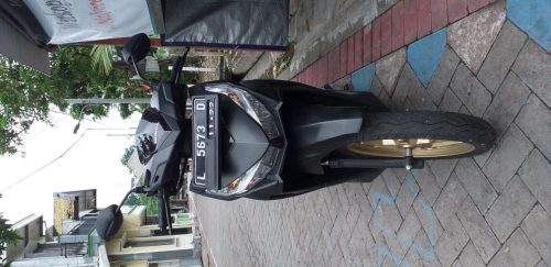Vario 150 Warna Hitam Velg Gold. Dijual cepat vario 150 thn 2017 velg gold