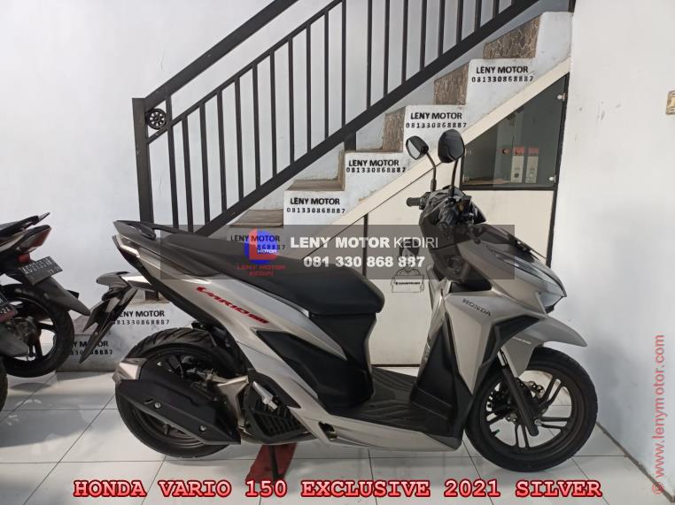 Harga Vario 2021 Kediri. Jual Beli Motor Bekas Honda Vario 150 Exclusive 2021 Kediri, Nganjuk, Pare, Tulungagung, Blitar, Trenggalek Harga Murah & Bergaransi Bekerjasama Dengan Adira Dinamika Multi Finance SKU_S202312060008