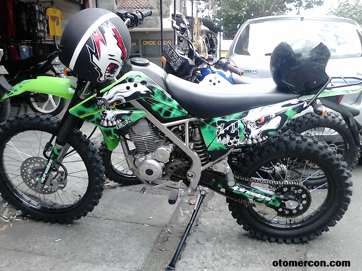 Lis Yang Cocok Vario Warna Putih. Tips dan Trik Memilih Warna Striping/Lis Motor