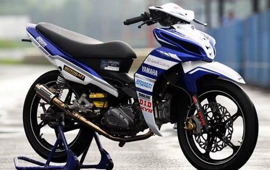 Foto Motor Vario Road Race. √ Modifikasi Jupiter Z 2022, Bergaya Road Race dan Jari-Jari
