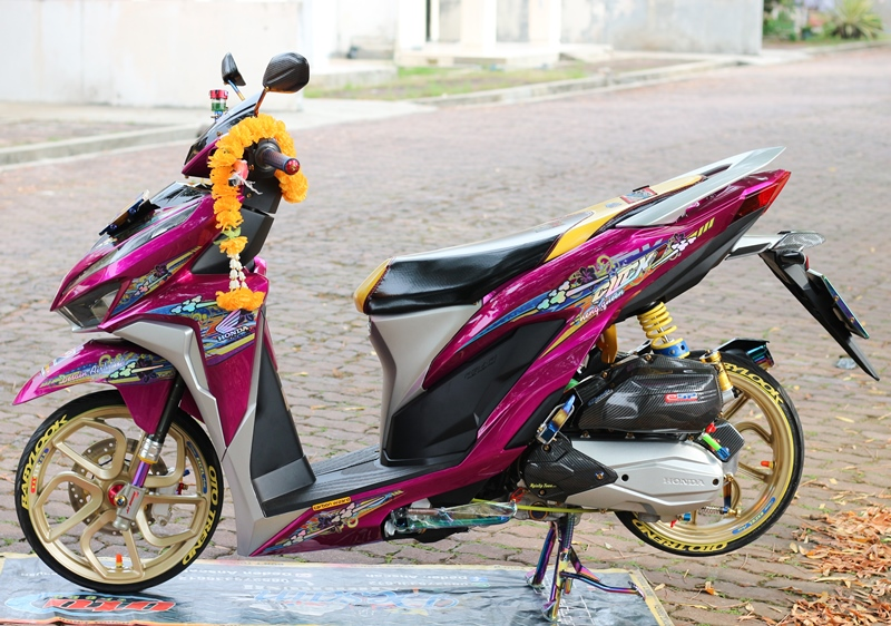 Vario 125 Thailook Style. HONDA VARIO 125 - LABUHAN BATU (SUMUT) : Reaktif Positif Karena Trend Warna Eksplosif