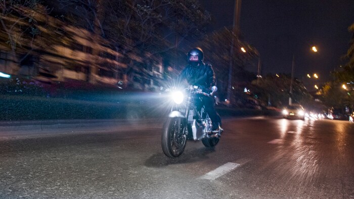 Perbedaan Lampu Hannochs Revo Dan Vario. Lampu LED Sepeda Motor