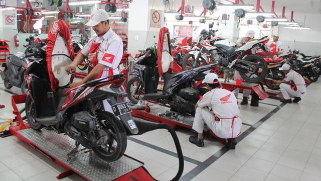 Biaya Servis Motor Honda Vario. 19 Paket Biaya Servis Motor Honda di AHASS 2022