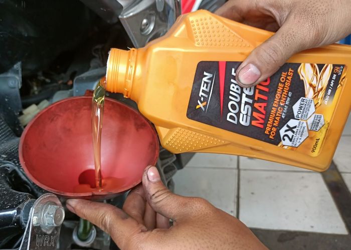 Oli Motor Matic Terbaik Vario 125. X-TEN, Rekomendasi Oli Motor Matic Terbaik di Indonesia